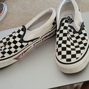 Vans